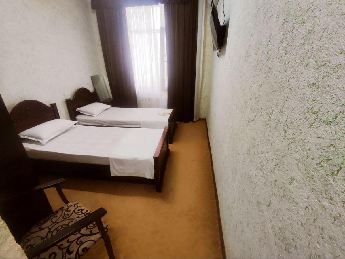 Omar Family Resort Buxoro Luaran gambar